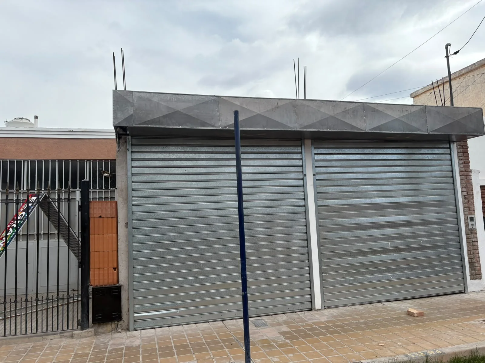 Frente comercial de un proyecto de CUBIK